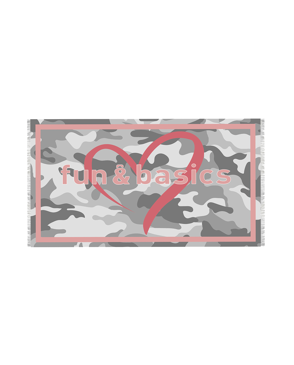 PAÑUELO CORAZÓN GRIS
