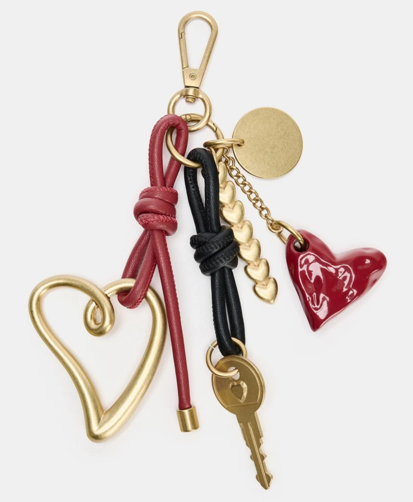 Charm Corazones, de Zara
