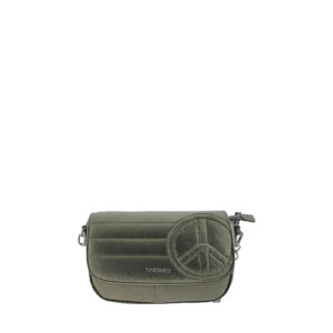 Bolso bandolera verde con diseño acolchado, cierre con solapa