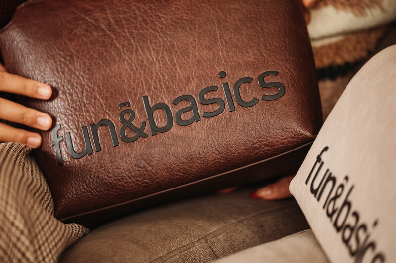 Bolsos fun&basics de la colección otoño-invierno 2026-2027 Paz en tus manos